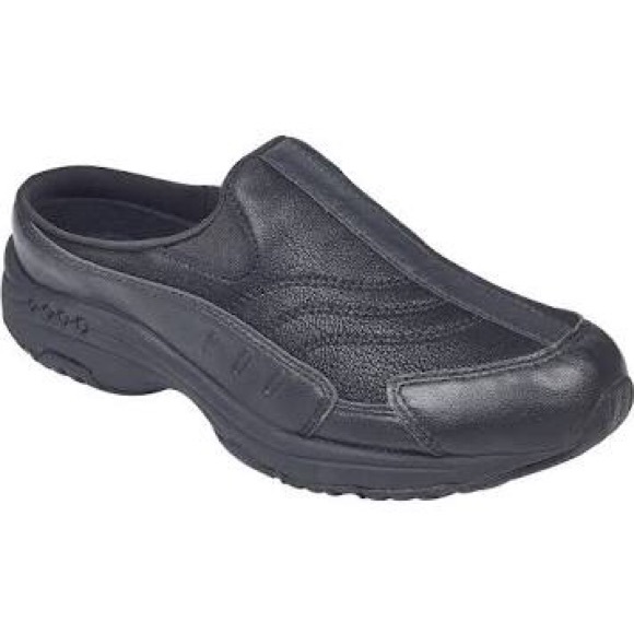 easy spirit slip on sneakers